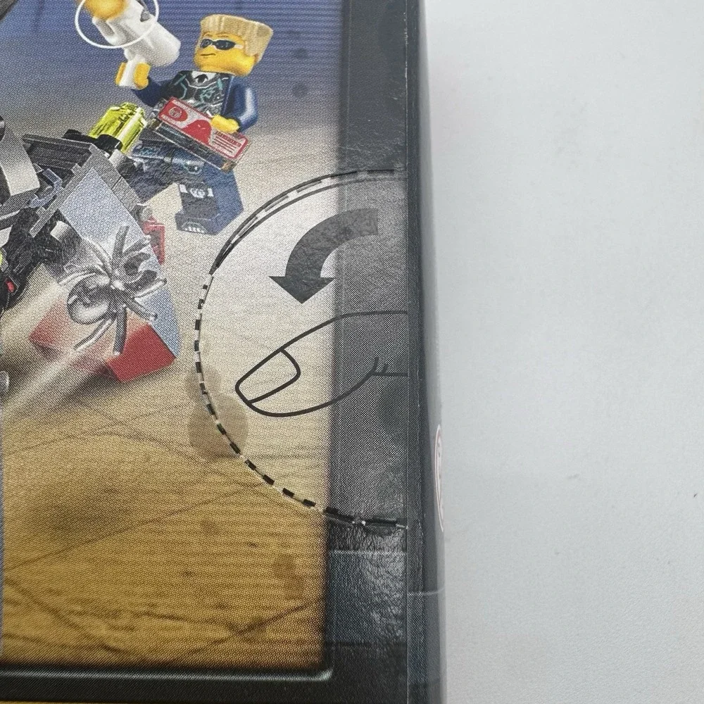 LEGO 70166 Ultra Agents Spyclops Infiltration‎ - hard to find *NISB*